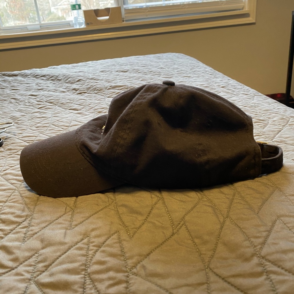 Lit hat - Picture 2 of 2